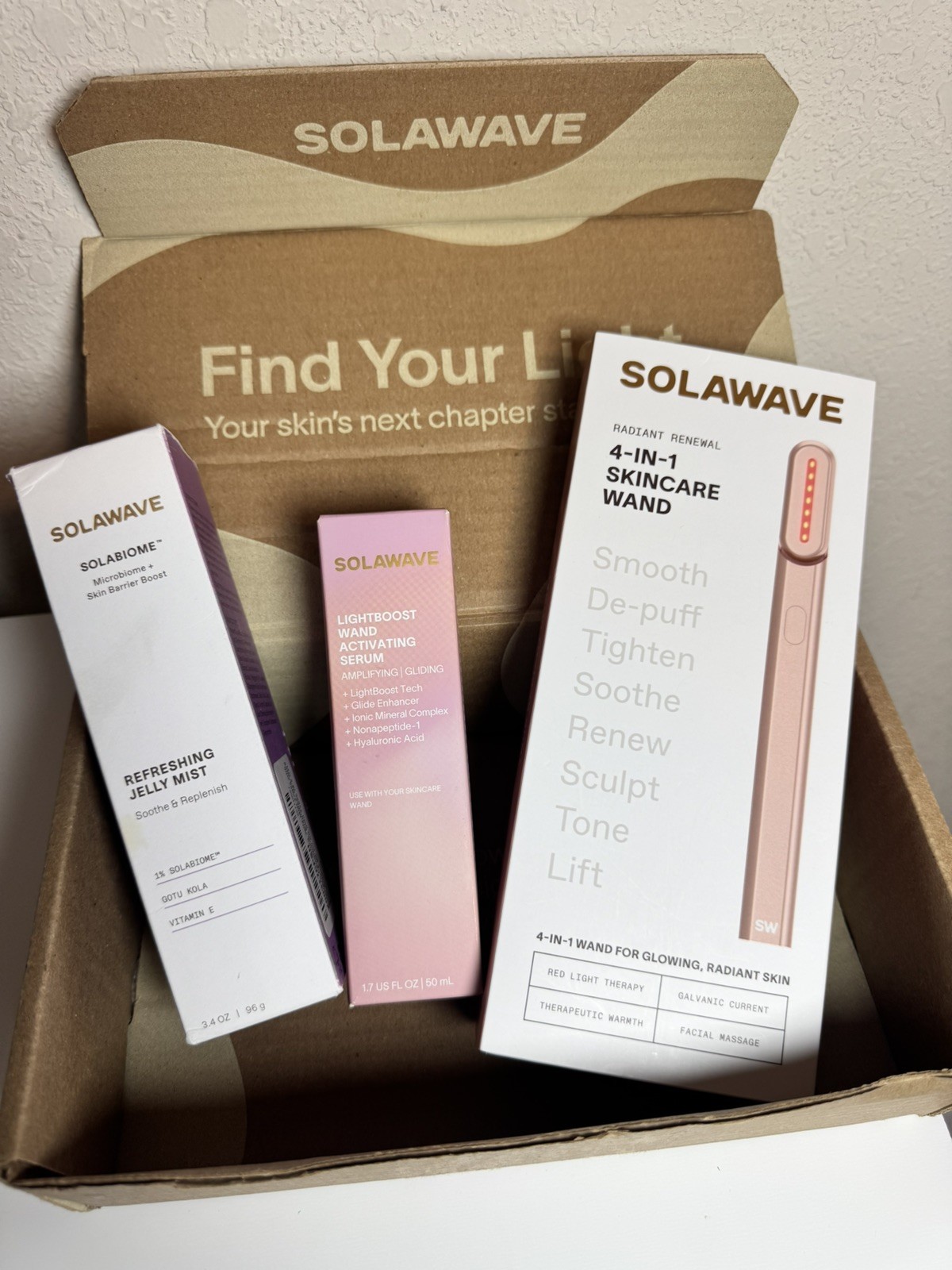 Solawave 4-in-1 Skincare Wand Bundle