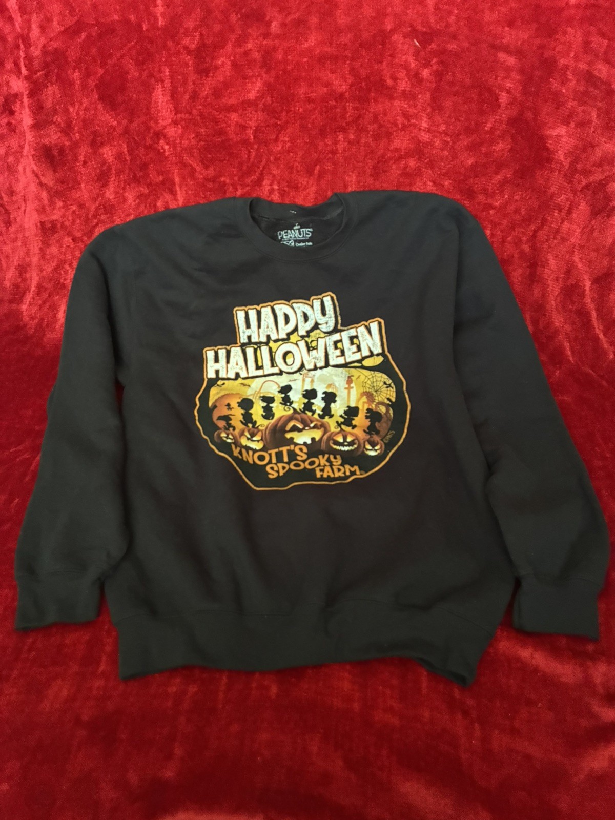 PEANUTS KNOTT\'S BERRY SPOOKY FARMS Happy Halloween Black Sweatshirt Adult Medium