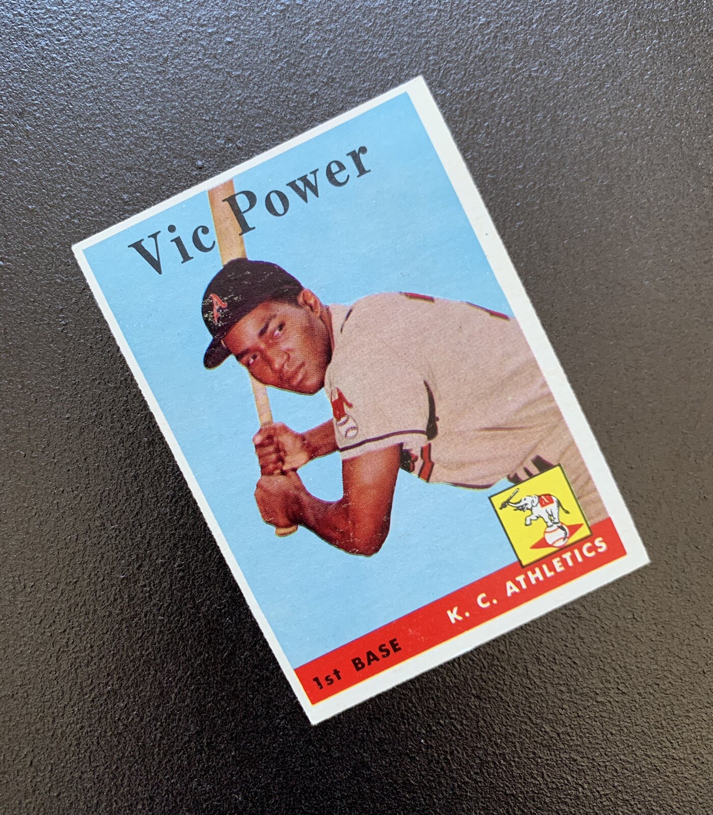 1958 TOPPS Vic Power #406 Kansas City Athletics Baseball Card