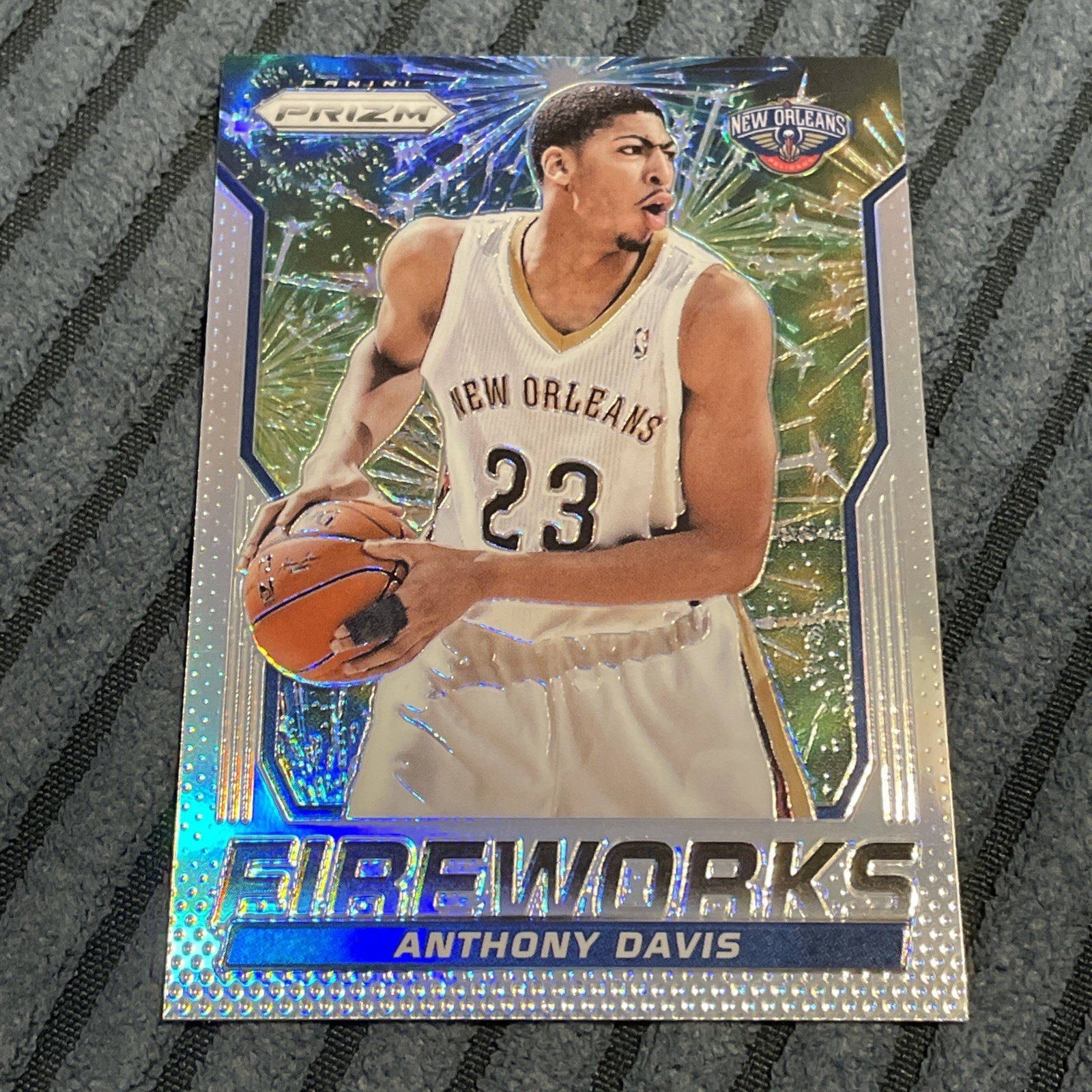 2014-15 Panini Prizm - Fireworks Prizm Anthony Davis #9 2014-15 Panini Prizm - Fireworks Prizm Anthony Davis #9