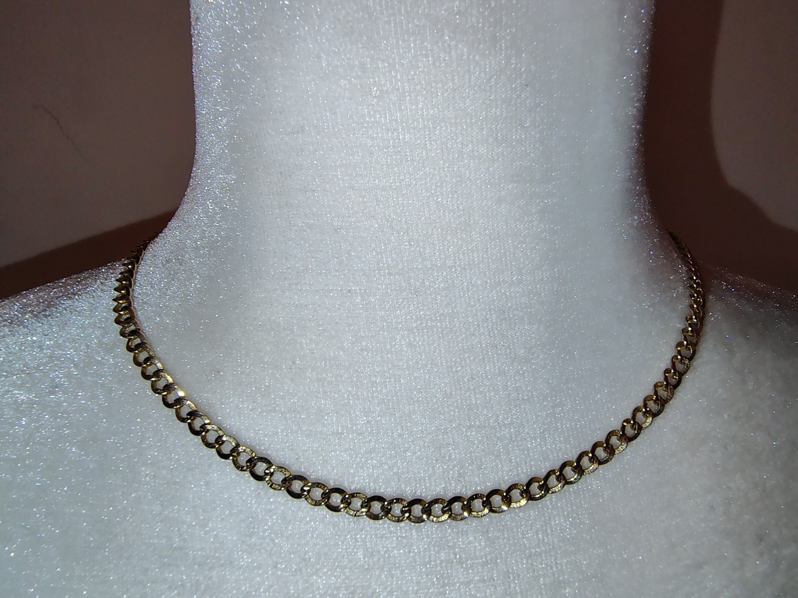 Vintage EMMONS Gold Tone Cuban Link Choker Necklace Approx 16.5\