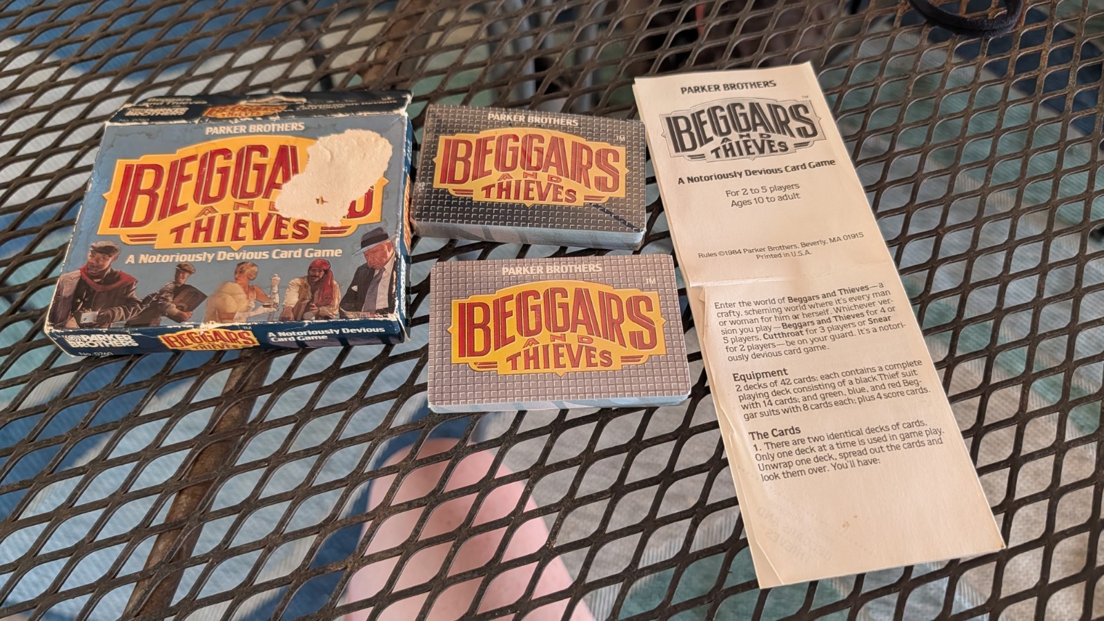 Vtg 1984 BEGGARS AND THIEVES Card Game Parker Brothers UNOPENED CARDS
