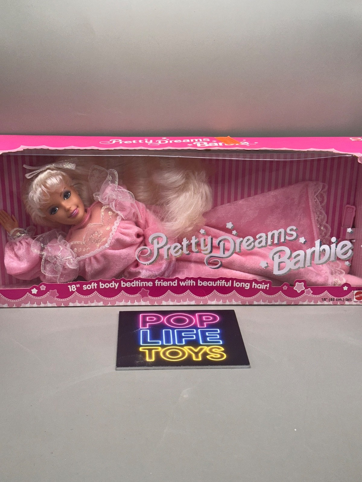 Vintage 1995 Mattel “Pretty Dreams Barbie” #13611 *NRFB*