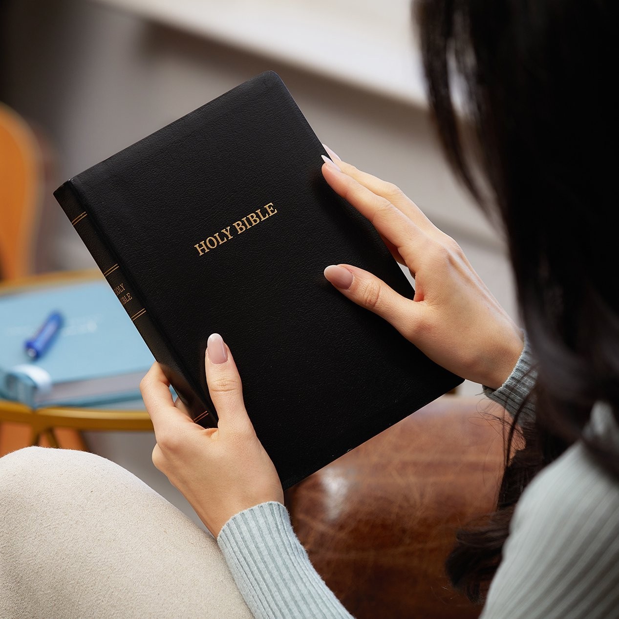 KJV Reference Bible Super Giant Print 14Pt Font Leather-Look Black Red Letter...