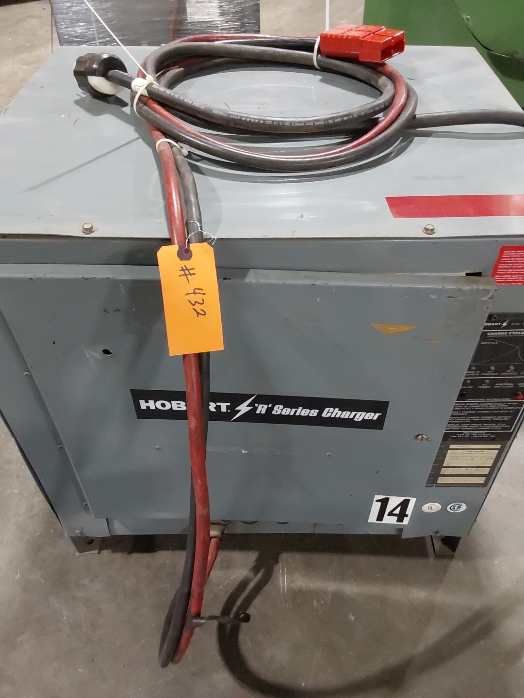 Hobart 865C312R Forklift Battery Charger 24V 726-865Ah 145A 208/240/480V 12 CELL