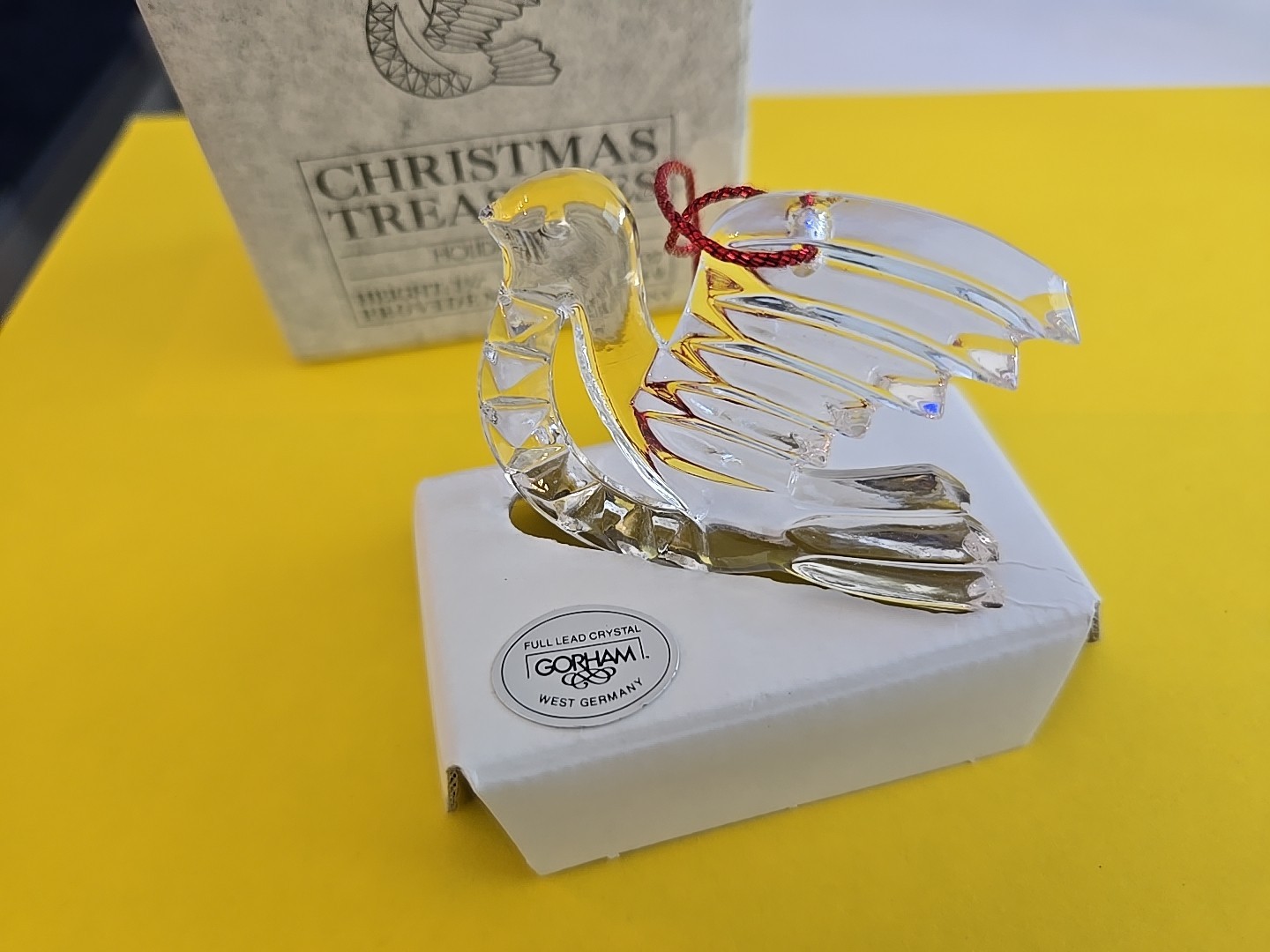 1997 Gorham Full-Lead Crystal Holiday Dove Christmas Tree Ornament West Germany 1997 Gorham Full-Lead Crystal Holiday Dove Christmas Tree Ornament West Germany