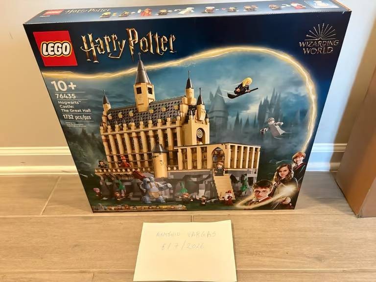 LEGO Harry Potter Hogwarts Castle: The Great Hall 76435 – 1,732 Pieces