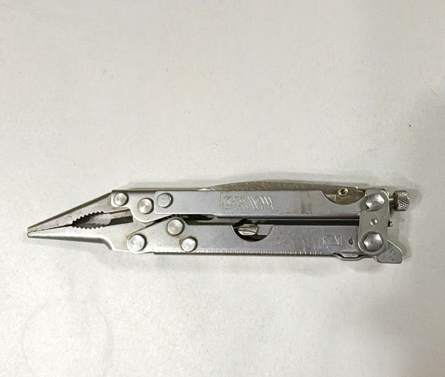 Kershaw A-100 Used - Discontinued Multi-Tool. Ok condition . Rare See all pics Kershaw A-100 Used - Discontinued Multi-Tool. Ok condition . Rare See all pics
