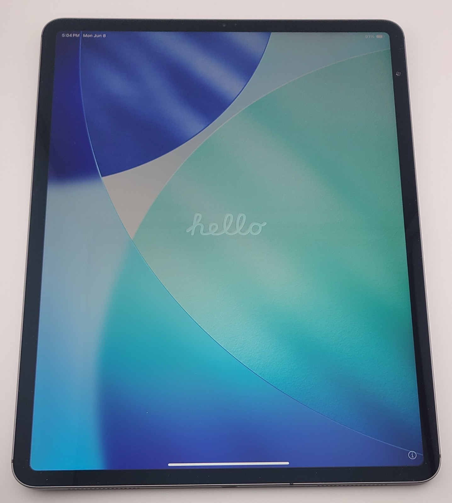 Apple iPad Pro 4th Gen - Gray - A2069 - 128GB 4G Cellular - 12.9\