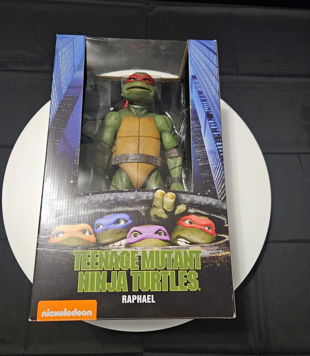 NECA Teenage Mutant Ninja Turtles Raphael Action Figure Nickelodeon Boxed NECA Teenage Mutant Ninja Turtles Raphael Action Figure Nickelodeon Boxed