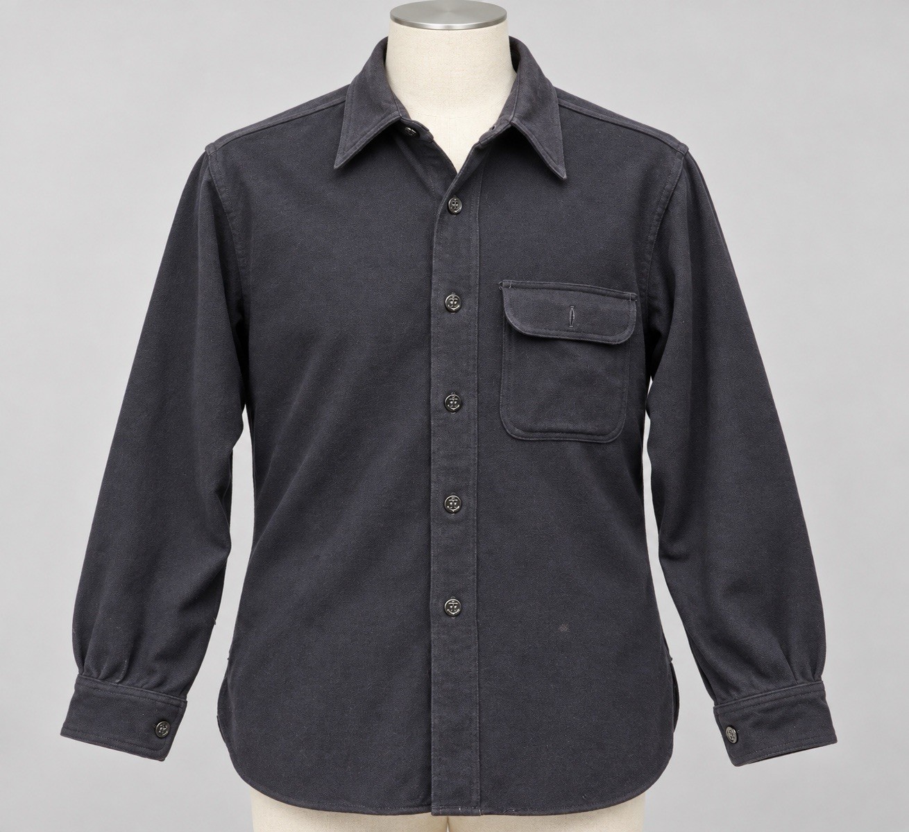 Vintage Naval Clothing Factory US Navy Shirt Anchor Buttons Men’s M/L
