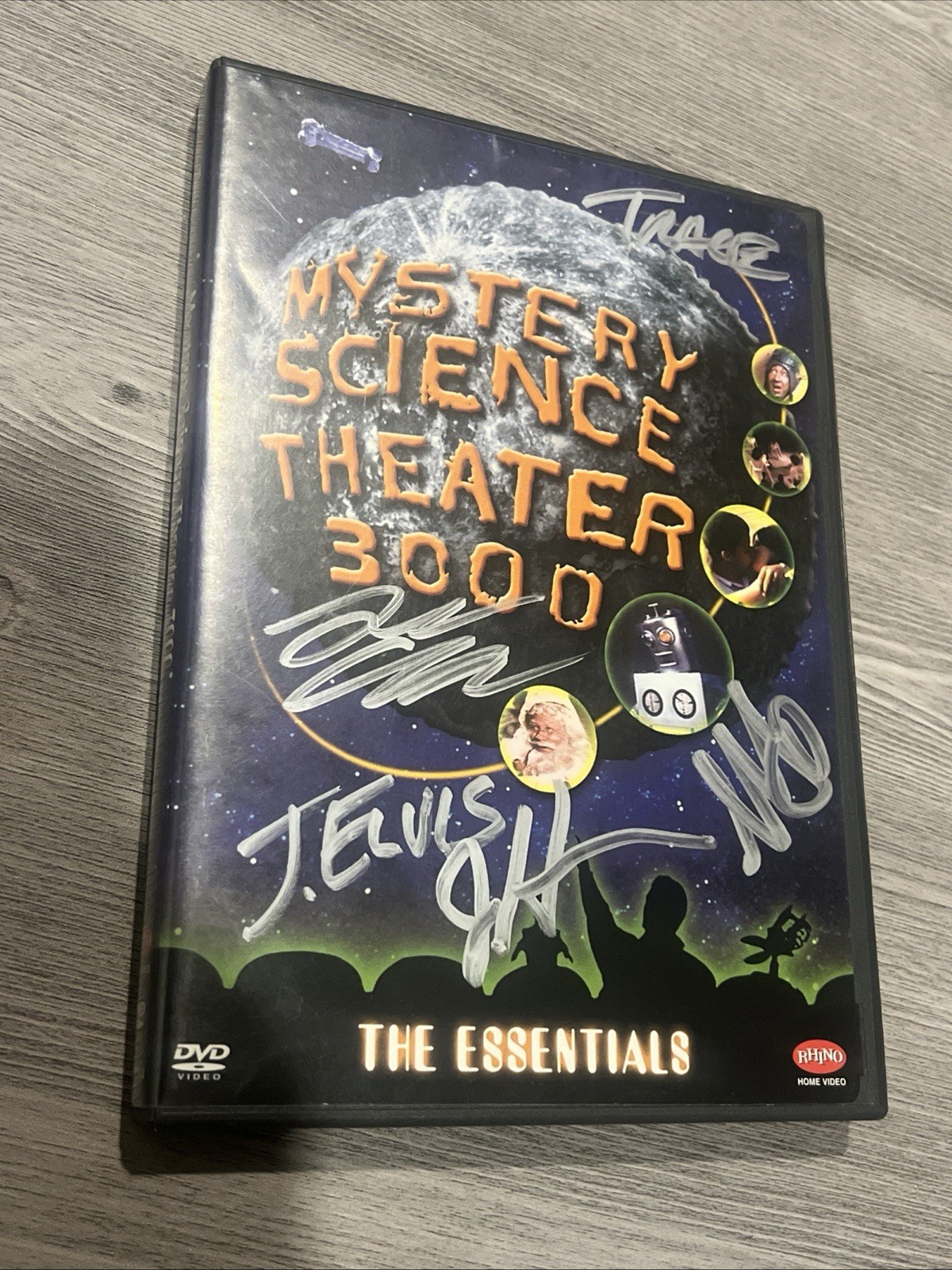 Extremely RARE SIGNED - Mystery Science Theater 3000 The Essentials 2 Disc Set Extremely RARE SIGNED - Mystery Science Theater 3000 The Essentials 2 Disc Set