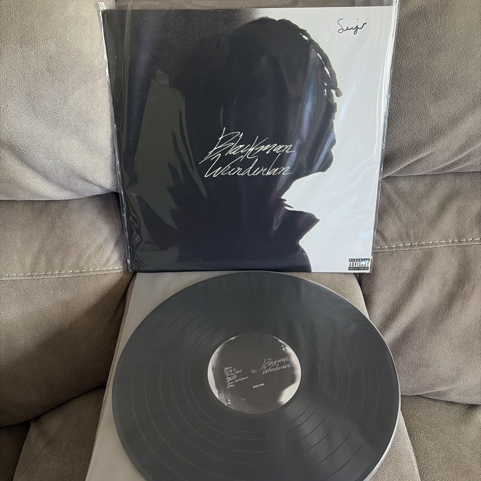 Yung Senju-Blackman Wunderlan Signed Vinyl *SUPER RARE* *SOLD OUT* READY TO SHIP Yung Senju-Blackman Wunderlan Signed Vinyl *SUPER RARE* *SOLD OUT* READY TO SHIP