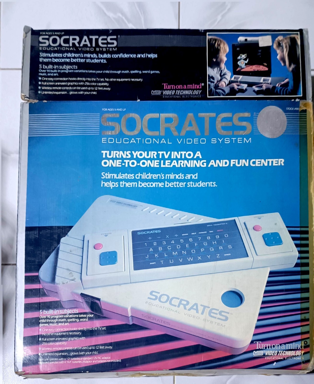 SOCRATES VTECH VIDEO GAME SYSTEM 1988 SOCRATES VTECH VIDEO GAME SYSTEM 1988