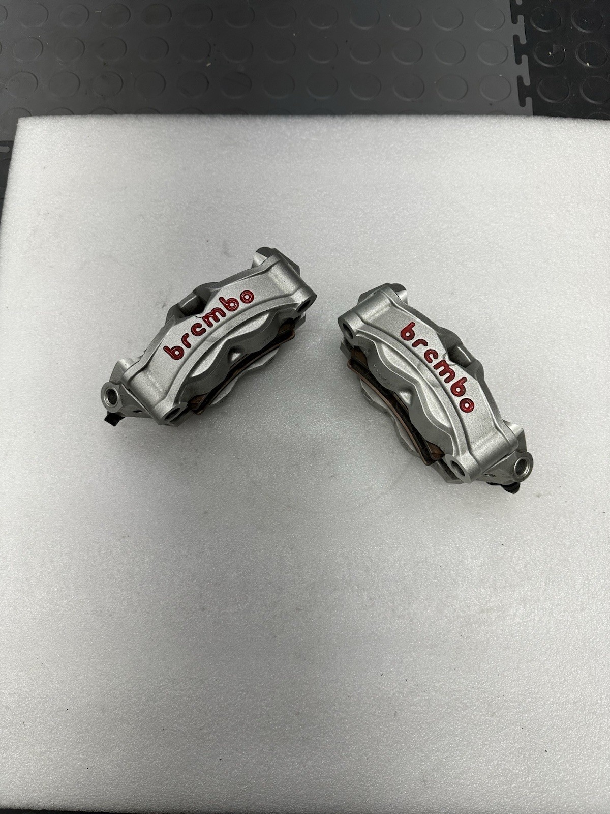 2018-2024 DUCATI PANIGALE V4S V4 BREMBO FRONT CALIPERS OEM GENUINE