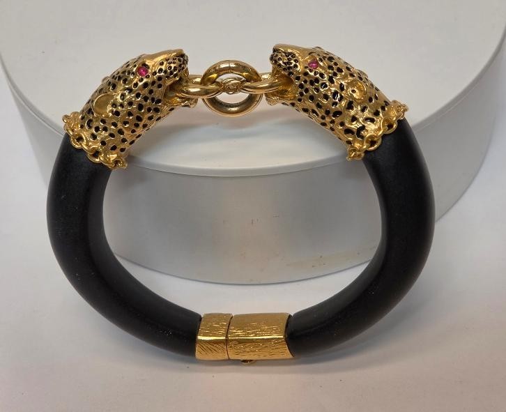 PANTHER Hinged Bracelet Duchess of Windsor 1987 The Franklin Mint 3X 22K GP PANTHER Hinged Bracelet Duchess of Windsor 1987 The Franklin Mint 3X 22K GP