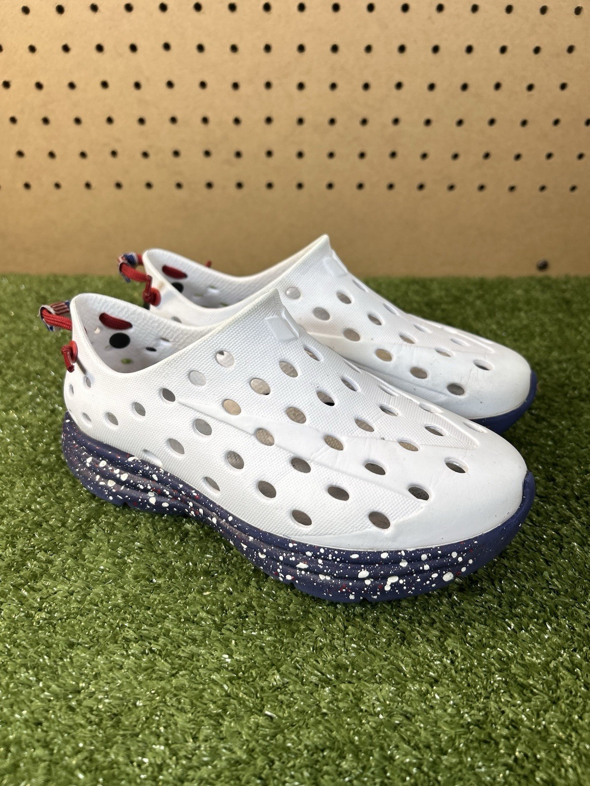 Kane Revive Recovery Shoes Kids Youth USA Speckled Slip On Sneakers Size US J 1 Kane Revive Recovery Shoes Kids Youth USA Speckled Slip On Sneakers Size US J 1
