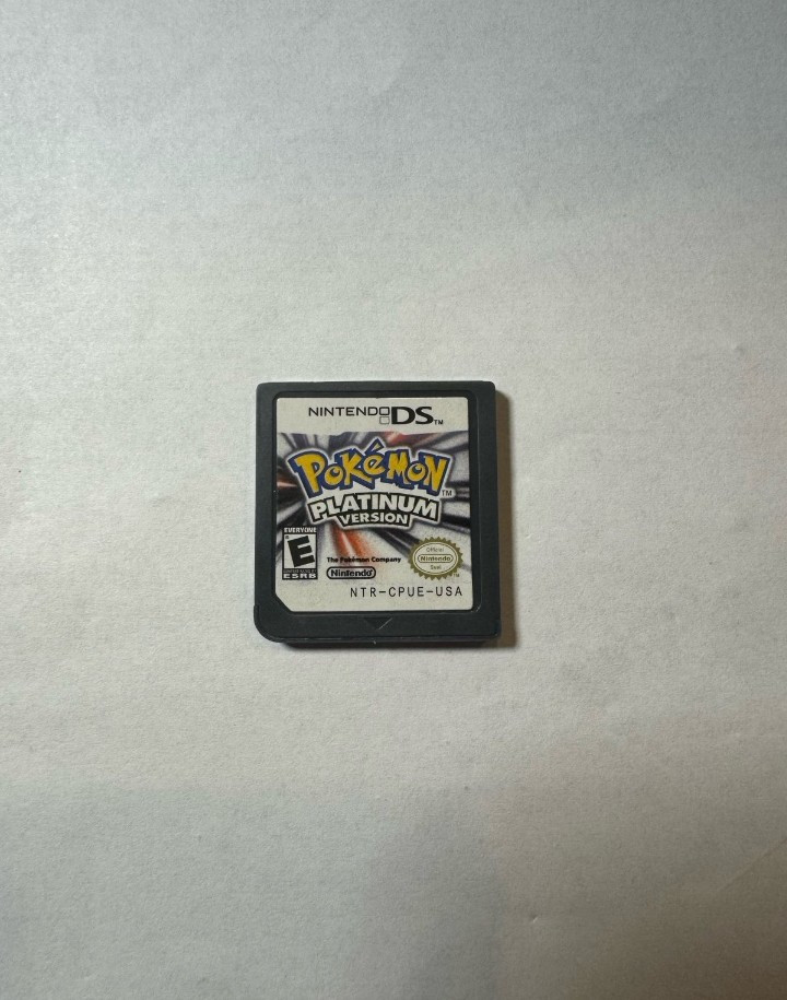 Pokémon Platinum Version (Nintendo DS, 2009) Pokémon Platinum Version (Nintendo DS, 2009)