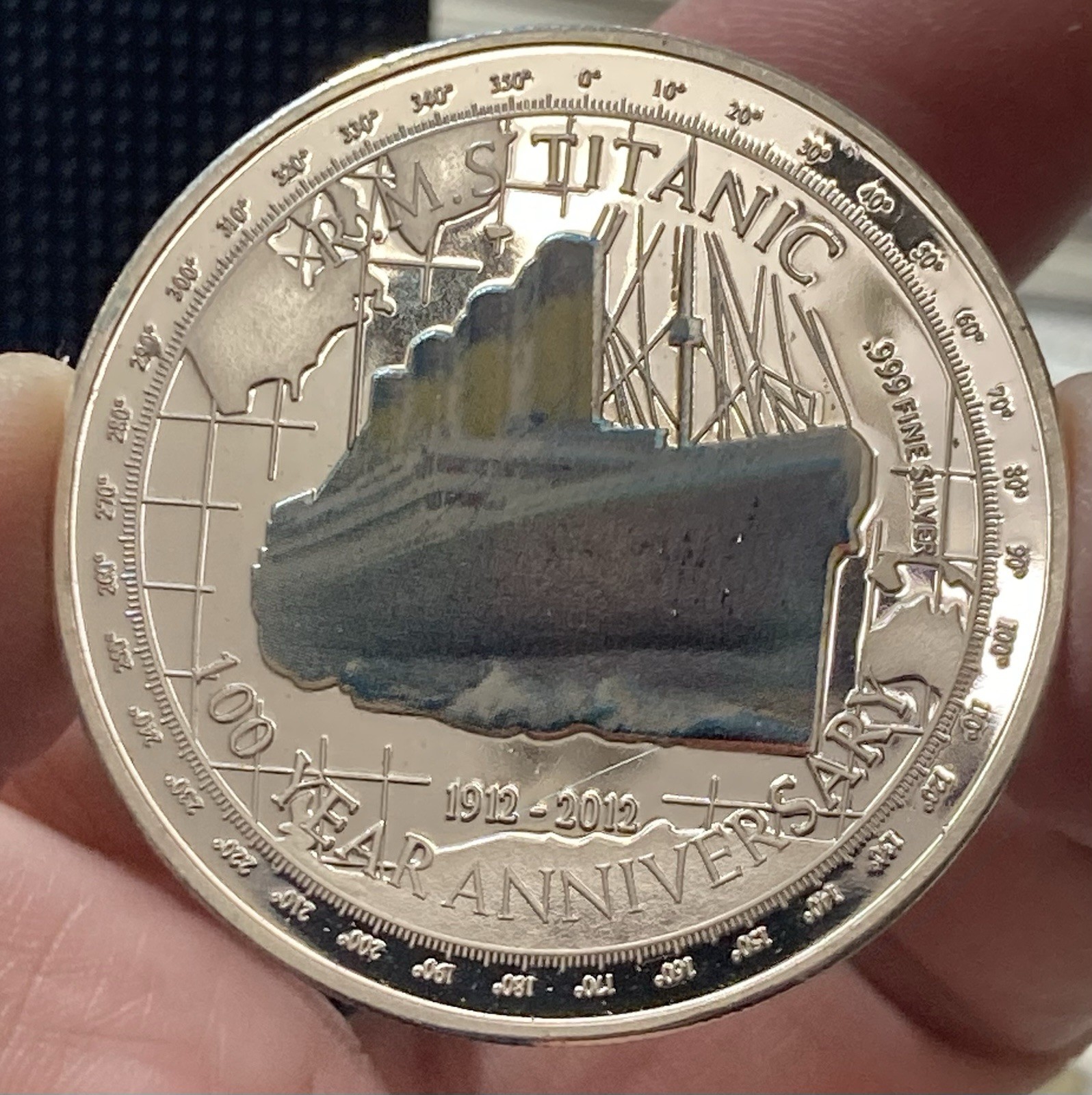TUVALU 2012 Titanic Commemorative Golden Plated Nice Colored TUVALU 2012 Titanic Commemorative Golden Plated Nice Colored