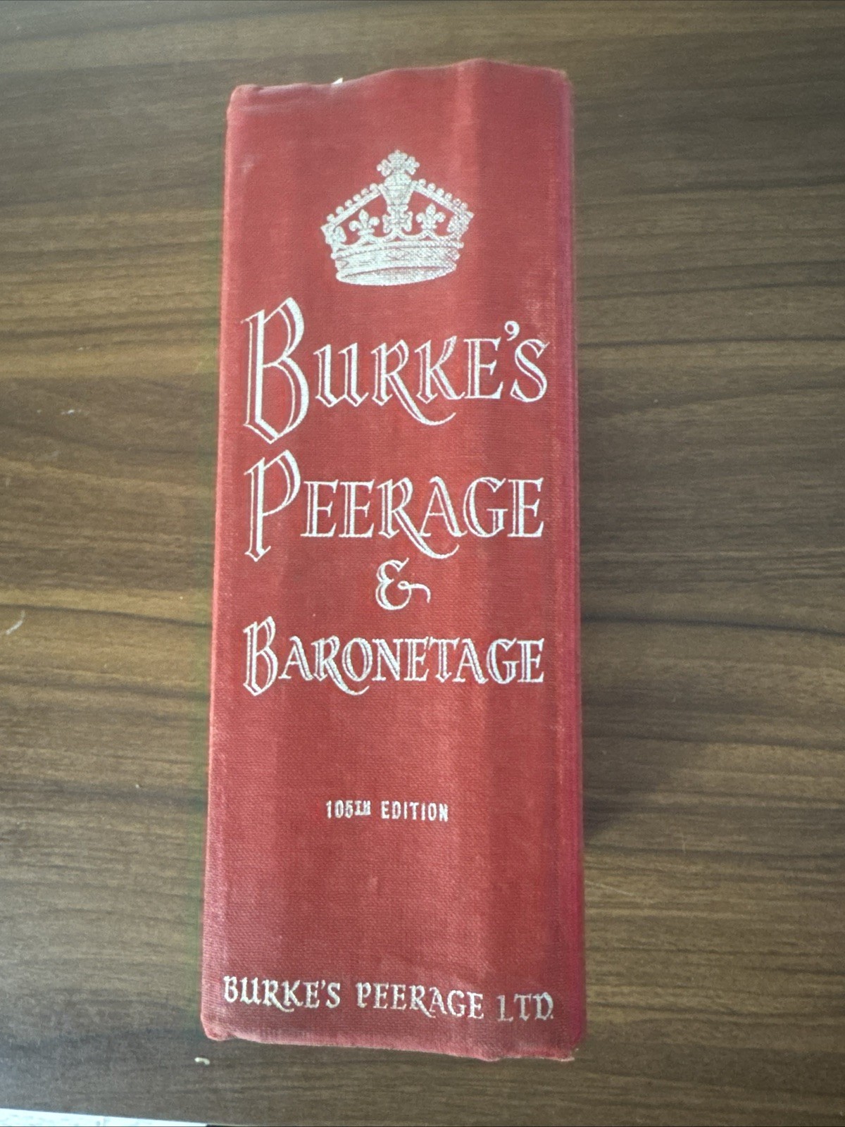Burke\'s Peerage and Barontage 105th Edition 1976 HC Bound Set