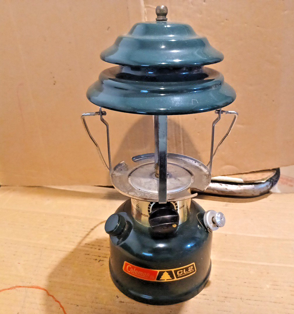 Vintage Coleman Double Mantle Lantern #288 CL2 No Globe 6 - 84 CLEAN Vintage Coleman Double Mantle Lantern #288 CL2 No Globe 6 - 84 CLEAN