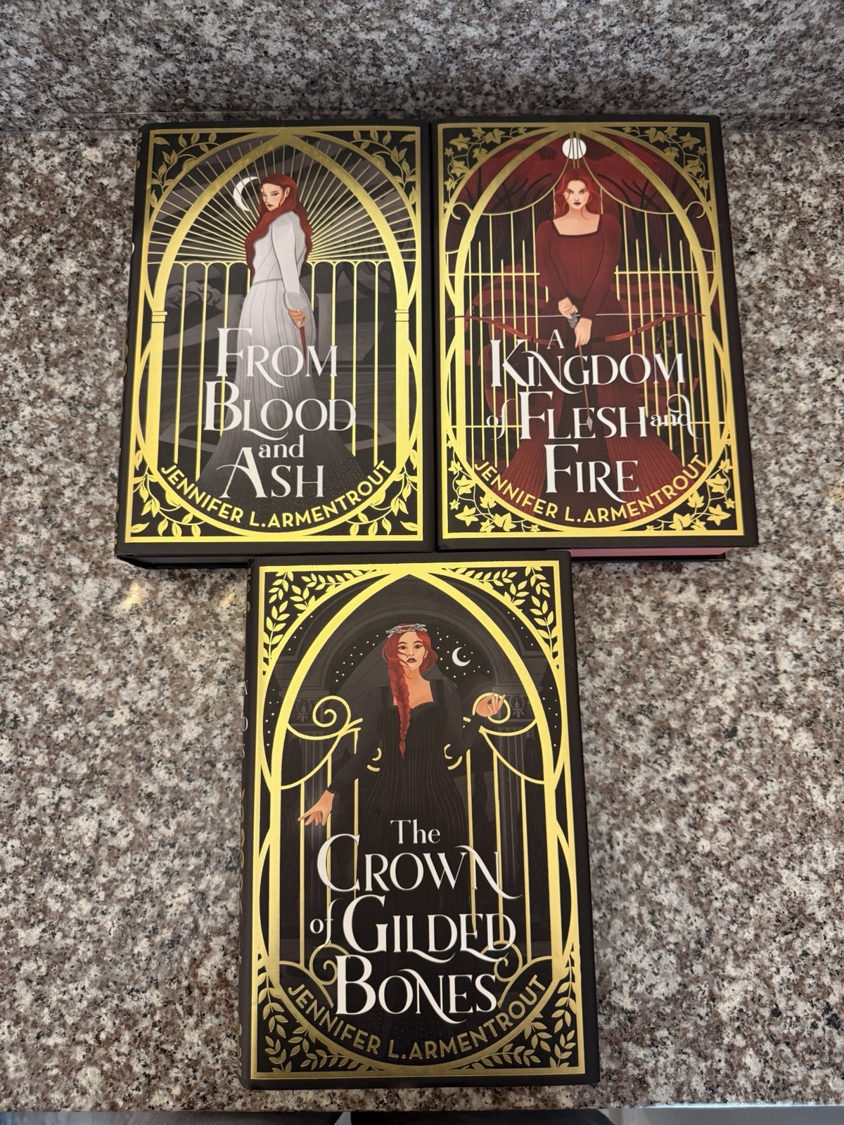 Jennifer L. Armentrout From Blood and Ash 1-3 UK FairyLoot Set Signed
