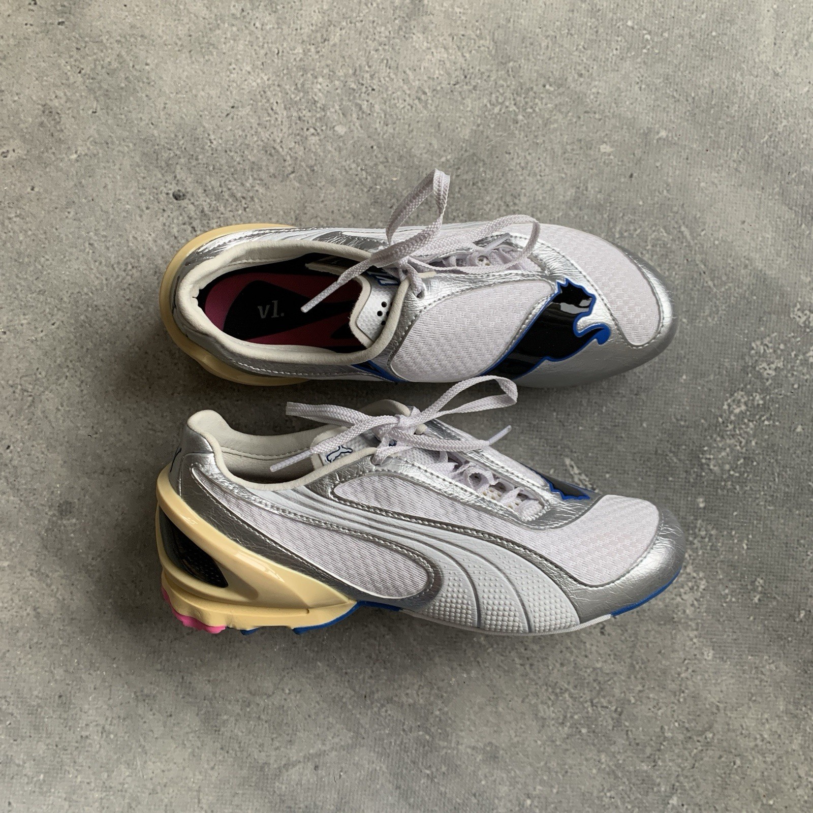 PUMA V-S1 METALLIC SILVER SNEAKERS CASUAL SHOES SIZE US 7 UK 4.5 EU 37.5