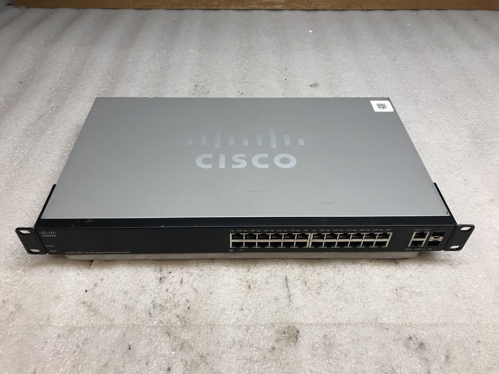 Cisco SG200-26FP 26-Port Gigabit PoE Smart Switch w/ Rack Ears