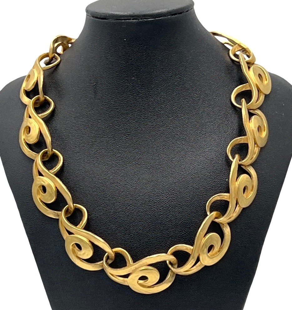 Vintage Erwin Pearl Goldtone Swirl Link Runway Necklace Vintage Erwin Pearl Goldtone Swirl Link Runway Necklace