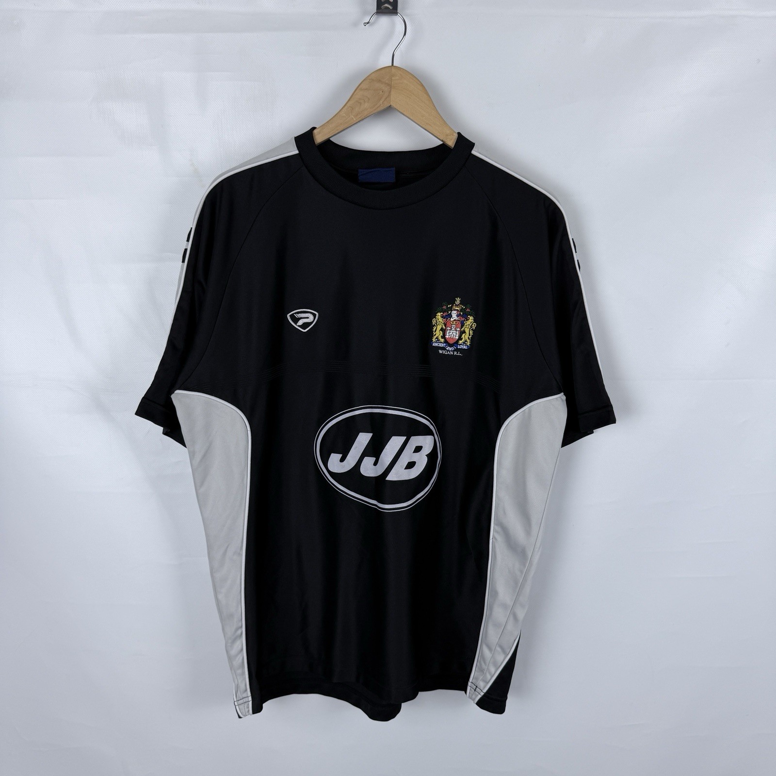 Vintage Wigan Athletic 2004 2005 Jersey Football Shirt Sz L XL Men Vintage Wigan Athletic 2004 2005 Jersey Football Shirt Sz L XL Men