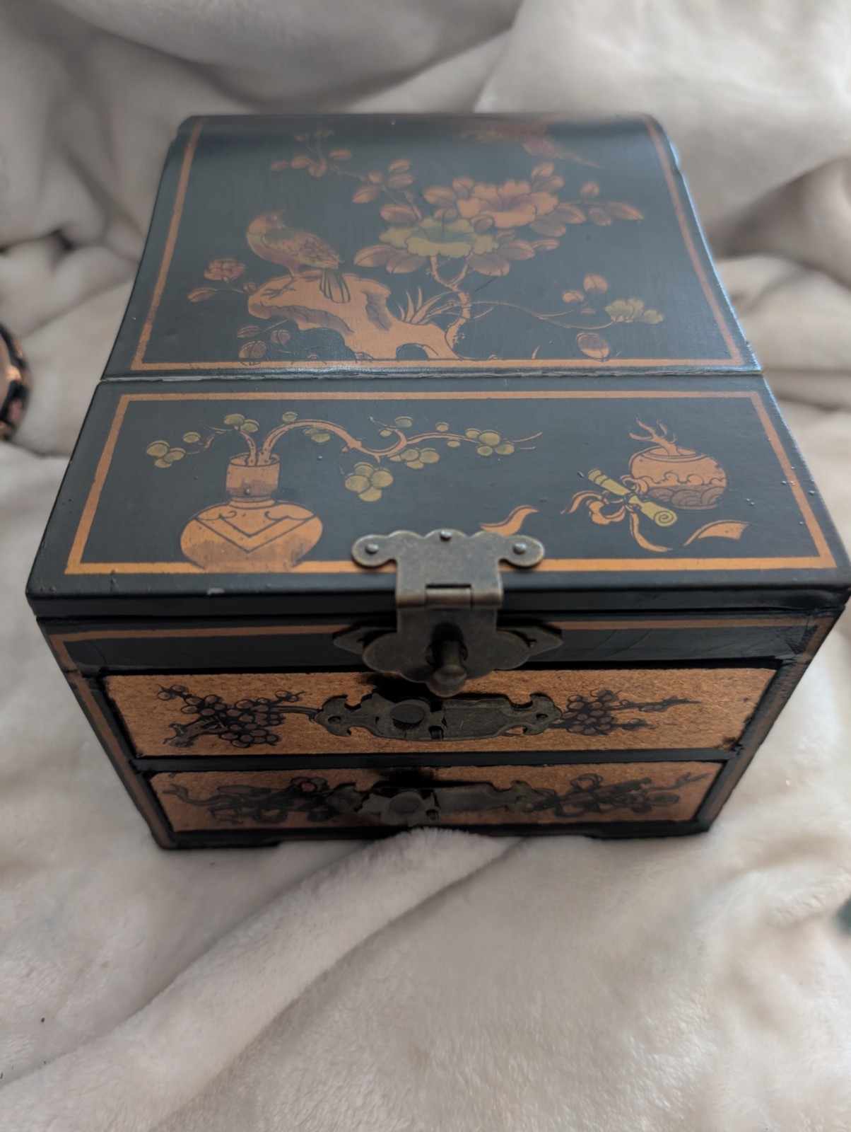 Vintage Chinese Black Lacquer jewelry box mirrors drawers stories paper lining