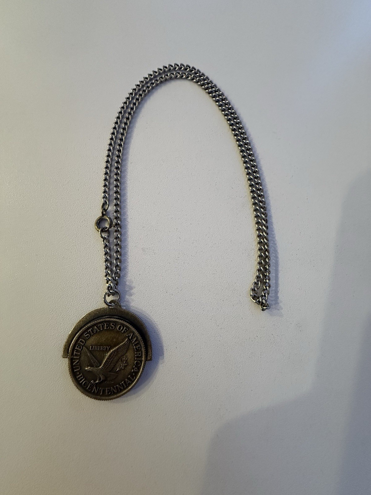 Vintage 1976 US Bicentennial 1776-1976 Eagle Liberty Bell Pendant Necklace
