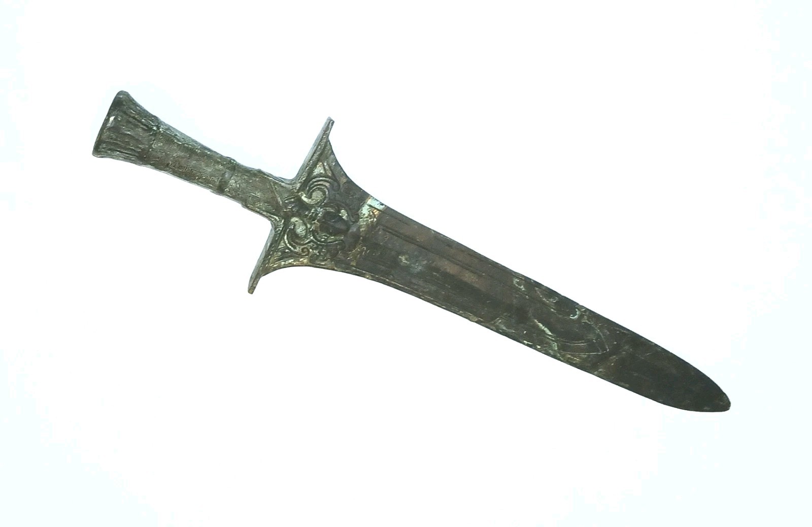 Amtique Spear Point Forged Bronze Chinese Spear Point Etched Amtique Spear Point Forged Bronze Chinese Spear Point Etched