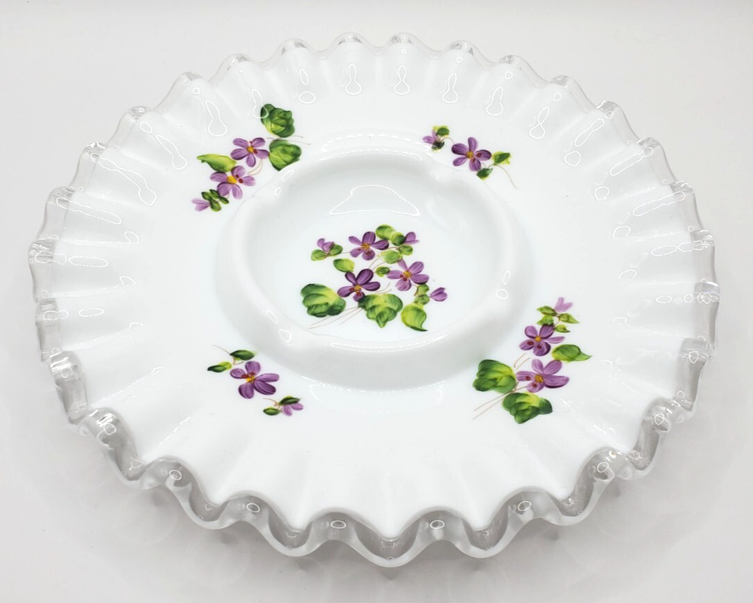Fenton Milk Glass Silver Crest 7\