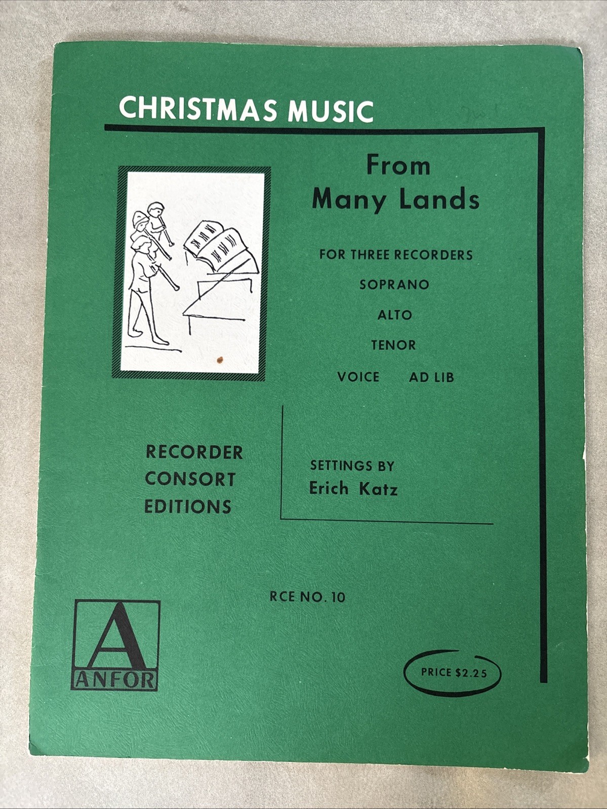 Christmas Music from Many Lands - Recorder Trio & Optional Voice Erich Katz
