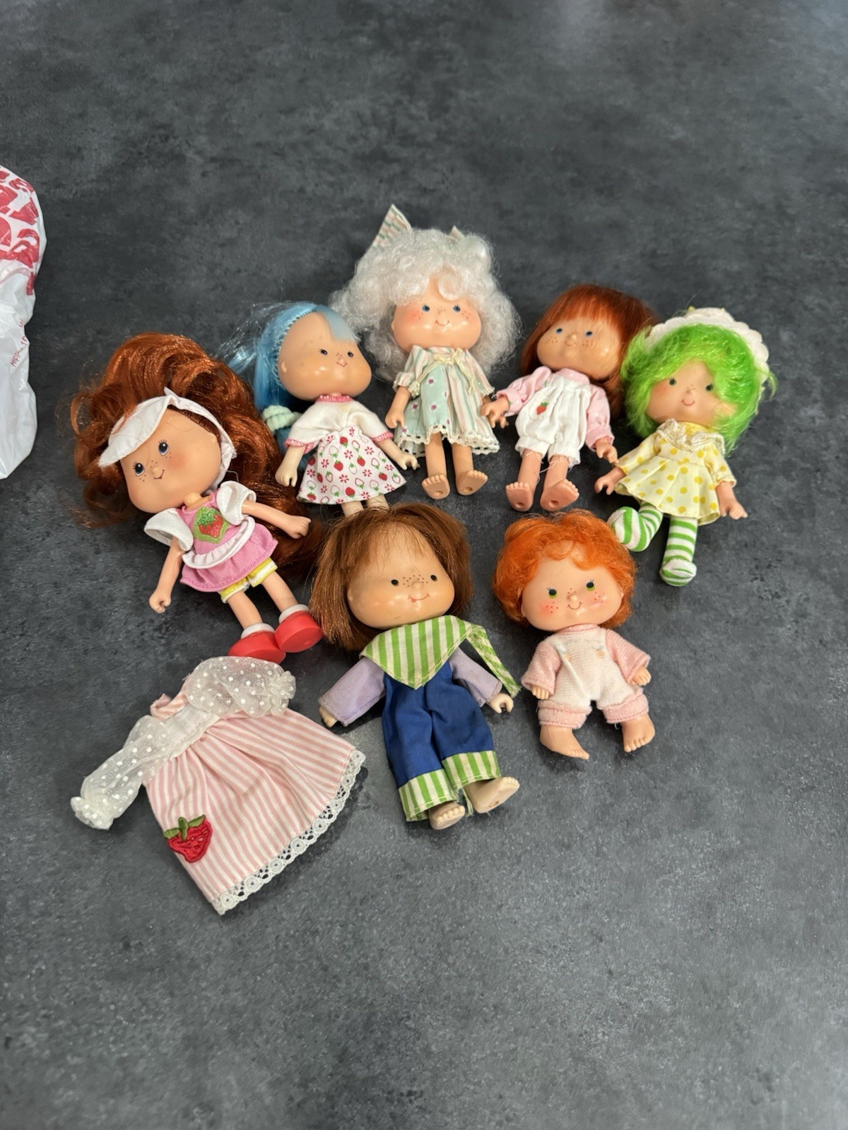 7 Vintage Kenner Strawberry Shortcake Lot Dolls Clothes 7 Vintage Kenner Strawberry Shortcake Lot Dolls Clothes