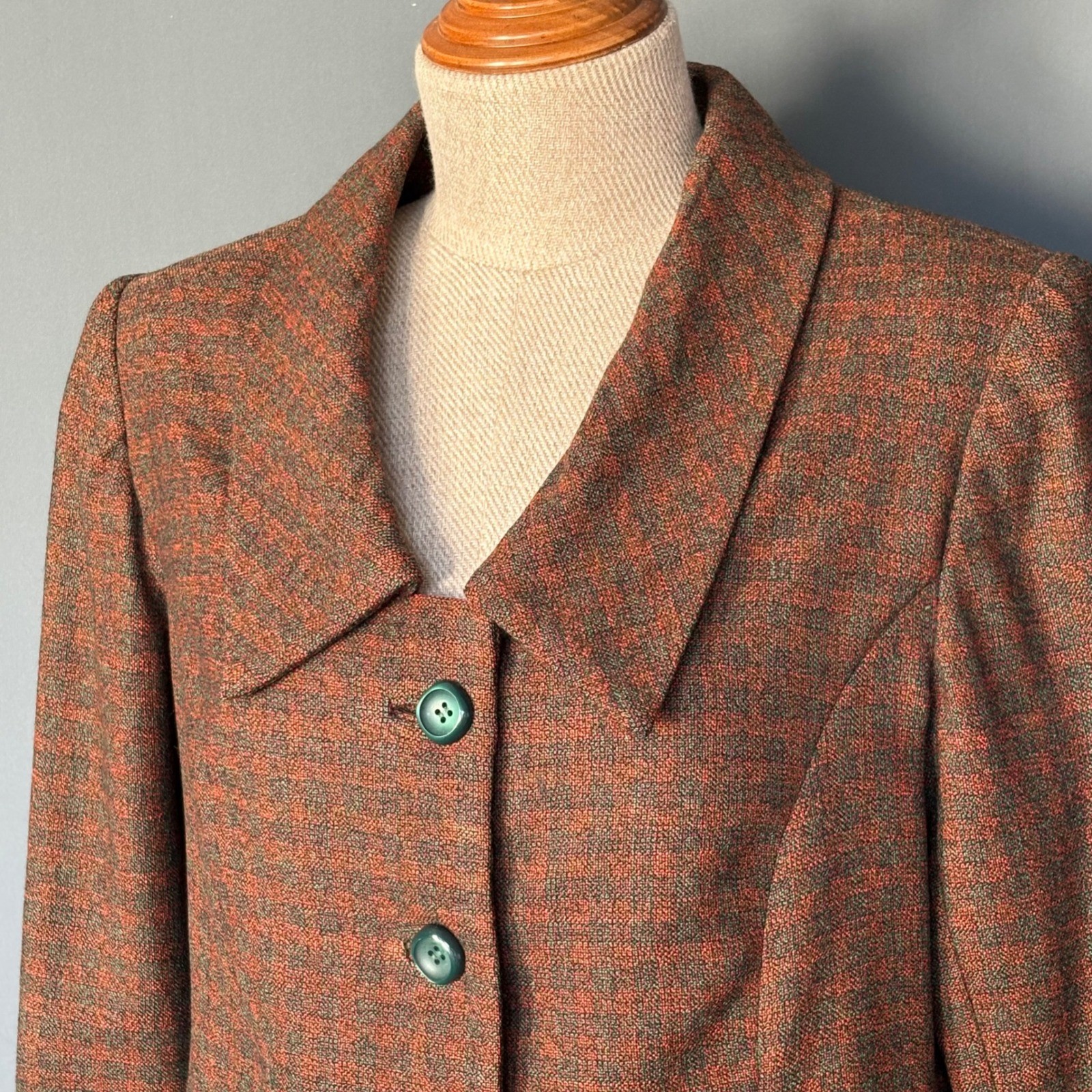 Vintage 1960s Custom Wool Blend Houndstooth Skirt Suit | Size Med | Orange Green