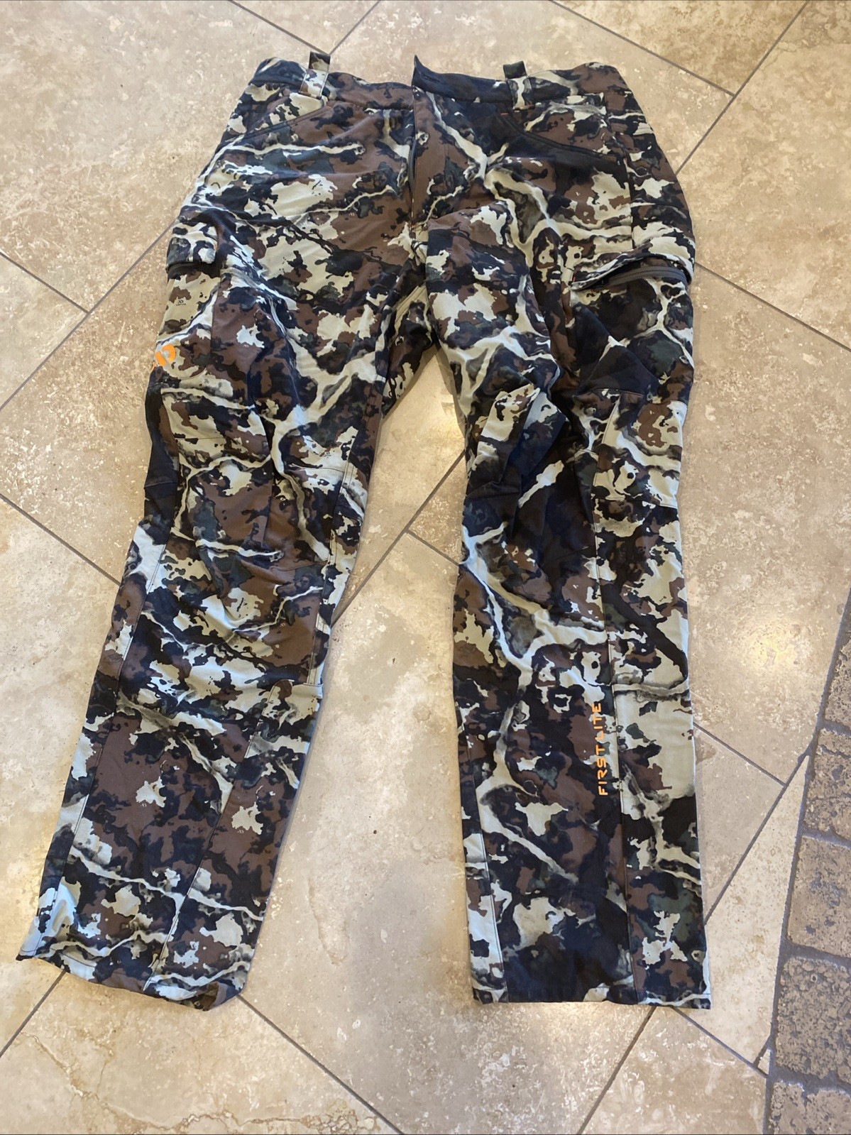 First Lite Corrugate Pants Fusion Camo Men\'s XL Used Once First Lite Corrugate Pants Fusion Camo Men\'s XL Used Once