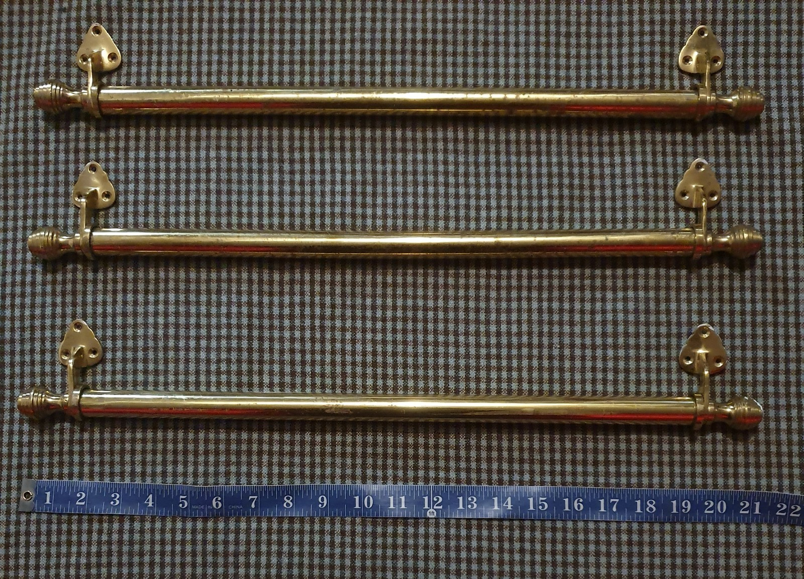3 Antique 21\