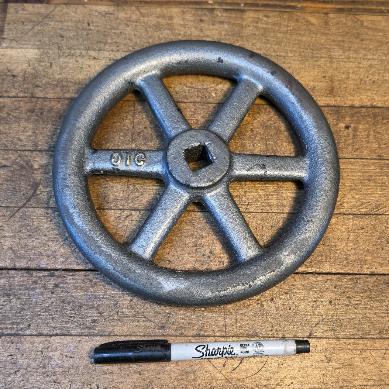 Vintage CAST IRON Hand Wheel Industrial Machinery Valve Handle 7¾\