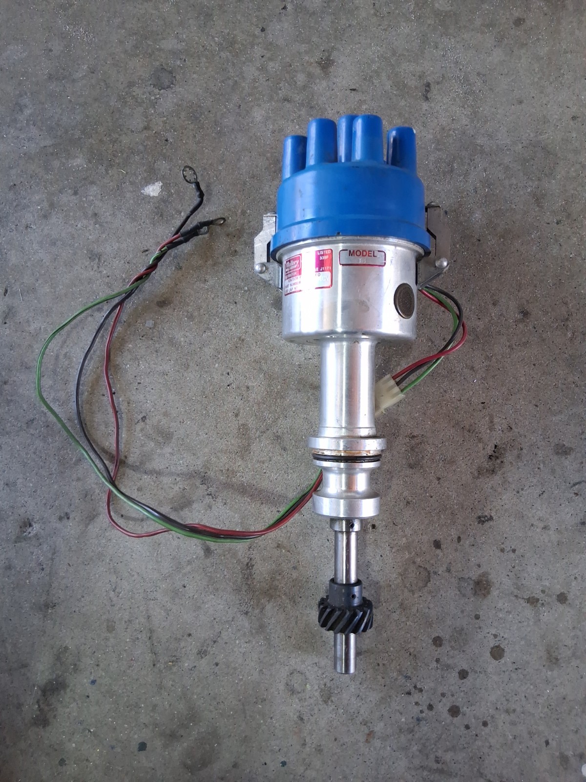 Mallory Ignition Distributor Part Number:YLU554CV Model: YH Mallory Ignition Distributor Part Number:YLU554CV Model: YH