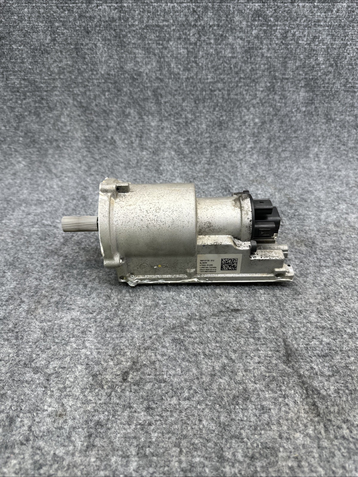 OEM 17-22 Chrysler Pacifica Touring Power Steering Gear Rack Electric Motor OEM 17-22 Chrysler Pacifica Touring Power Steering Gear Rack Electric Motor