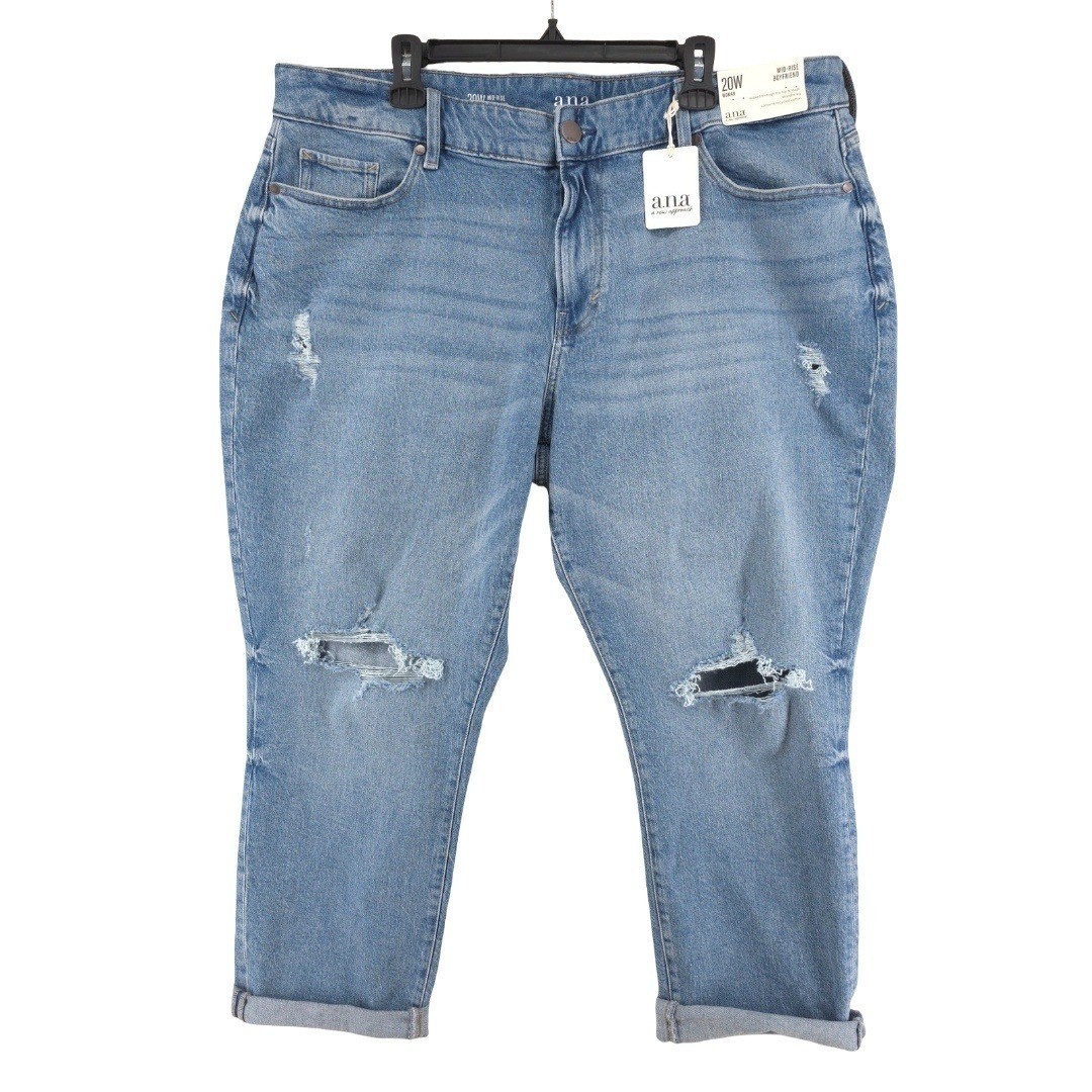 a.n.a Jeans Size 20W Boyfriend Distressed Cuffed Mid Rise Light Wash NWT a.n.a Jeans Size 20W Boyfriend Distressed Cuffed Mid Rise Light Wash NWT