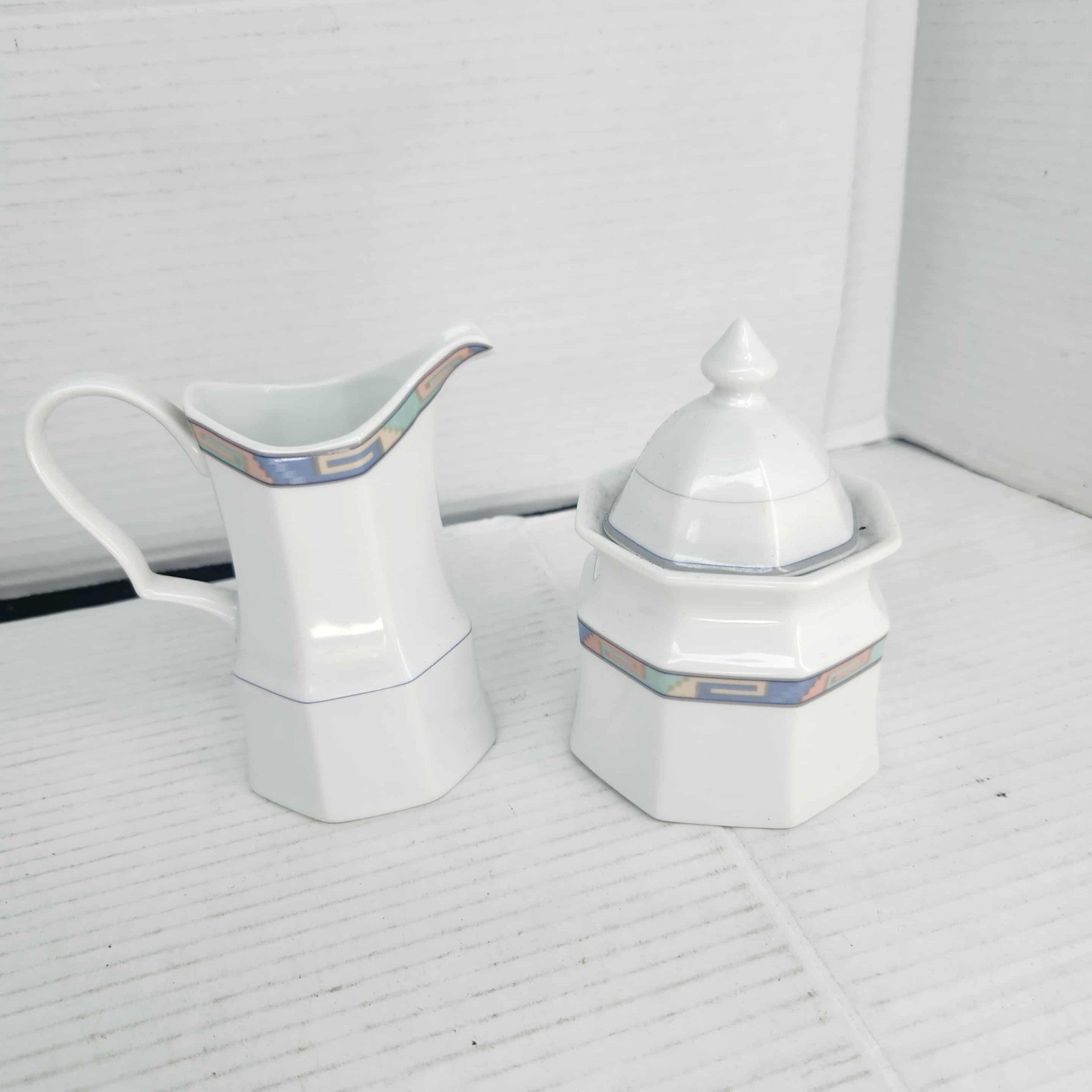 Christopher Stuart Y0002 Southwest Creamer & Sugar Bowl Set