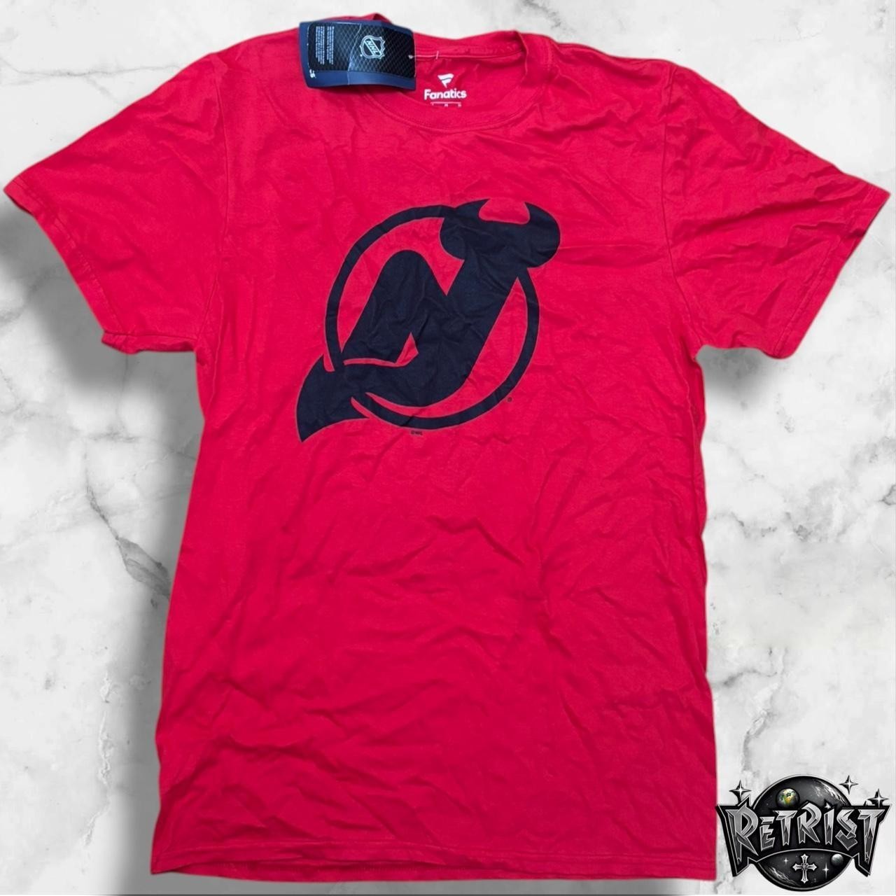 New Jersey Devils Men\'s Fanatics coach pete T-Shirt Size M Medium #23 NWT