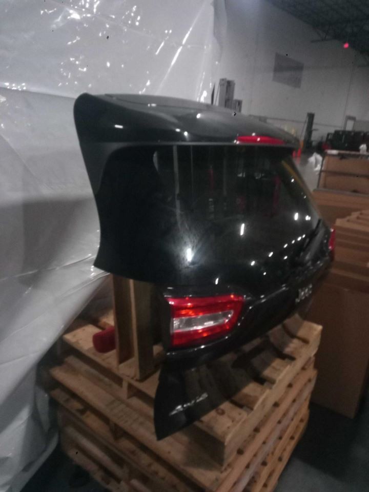 Trunk/Hatch/Tailgate With Rear View Camera Fits 14-18 CHEROKEE 812698
