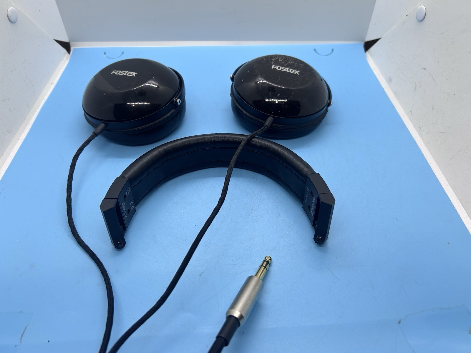 Fostex Massdrop TH-X00 EB Headphones. Broken But Works. Sold As Is, Read Fostex Massdrop TH-X00 EB Headphones. Broken But Works. Sold As Is, Read