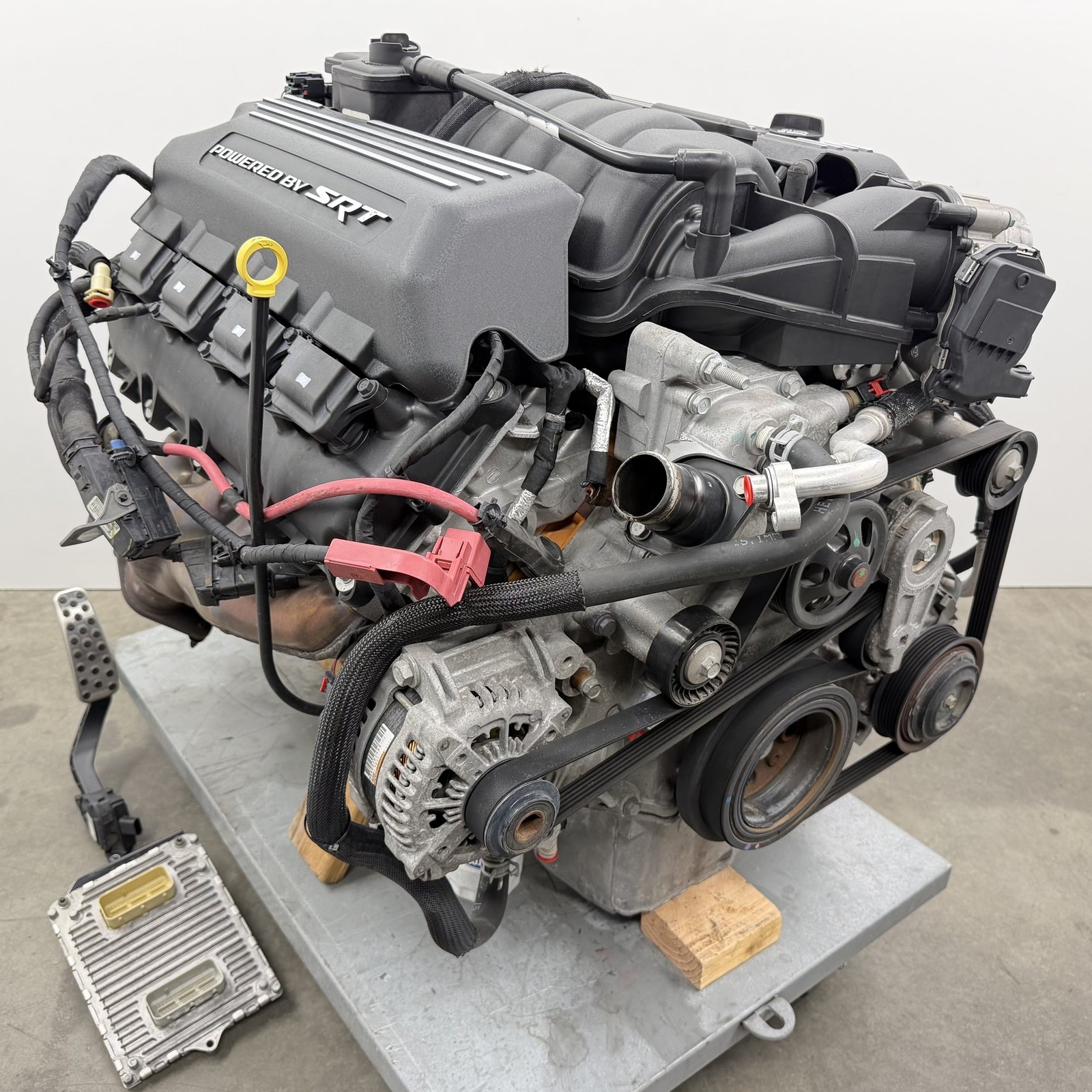 2015-2023 Challenger Scat Pack 6.4L Hemi Complete Engine Motor ESH 59K Miles OEM 2015-2023 Challenger Scat Pack 6.4L Hemi Complete Engine Motor ESH 59K Miles OEM