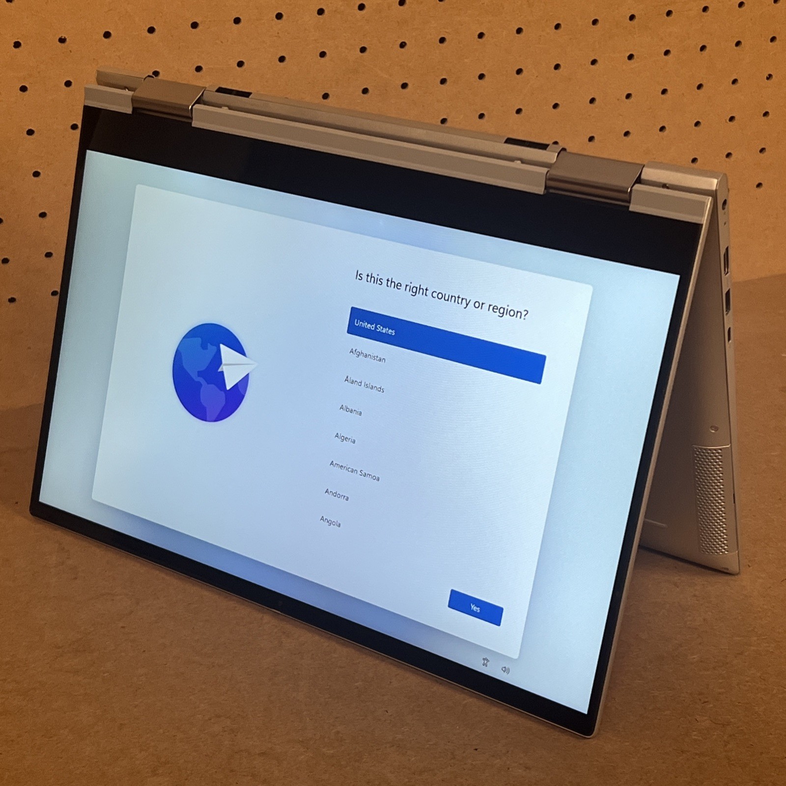 Dell Inspiron 7500 2-in-1 i5-1035G1 16GB Ram 512GB SSD - Good *73% Battery*