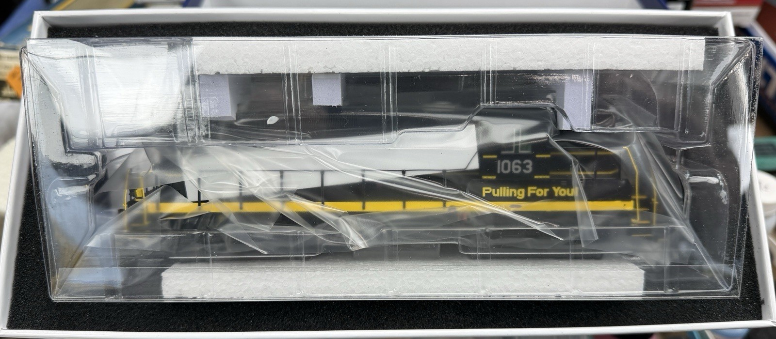 Athearn Genesis Seaboard Coast Line GP18 #1063, DCC Ready, New Athearn Genesis Seaboard Coast Line GP18 #1063, DCC Ready, New